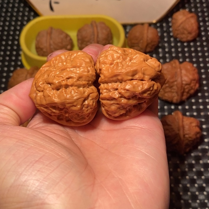 把件文玩核桃四八腿三角暴力箭毒蛙