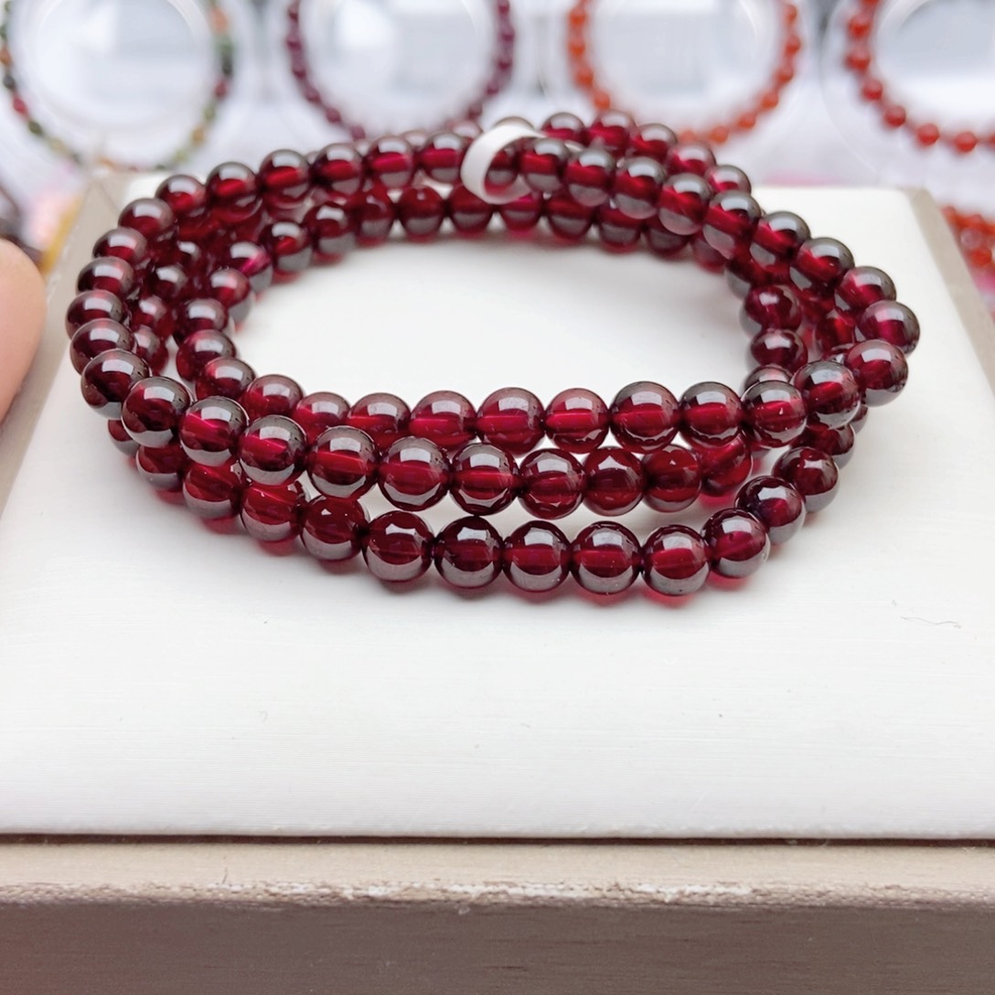 石榴石手链未镶嵌橘****）5.7