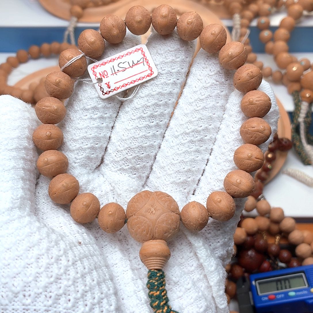 谷***春手串凤眼菩提实心籽矮壮大眼11.5一物一图