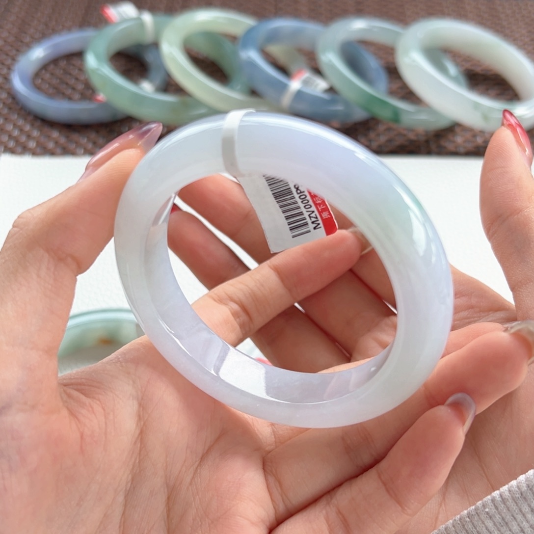 翡翠手镯未镶嵌38号 54.4