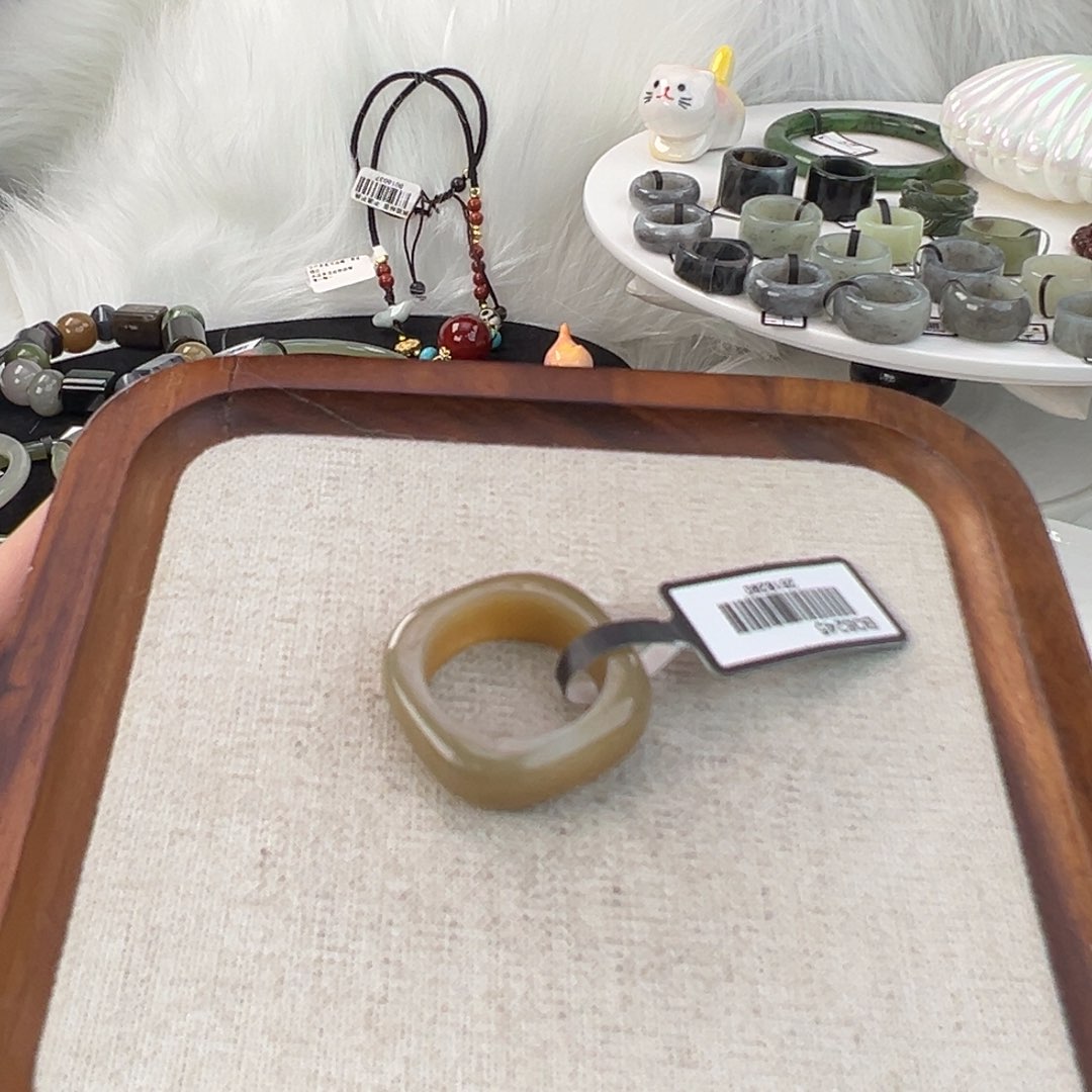 和田玉未镶嵌戒指N25方圆不退换