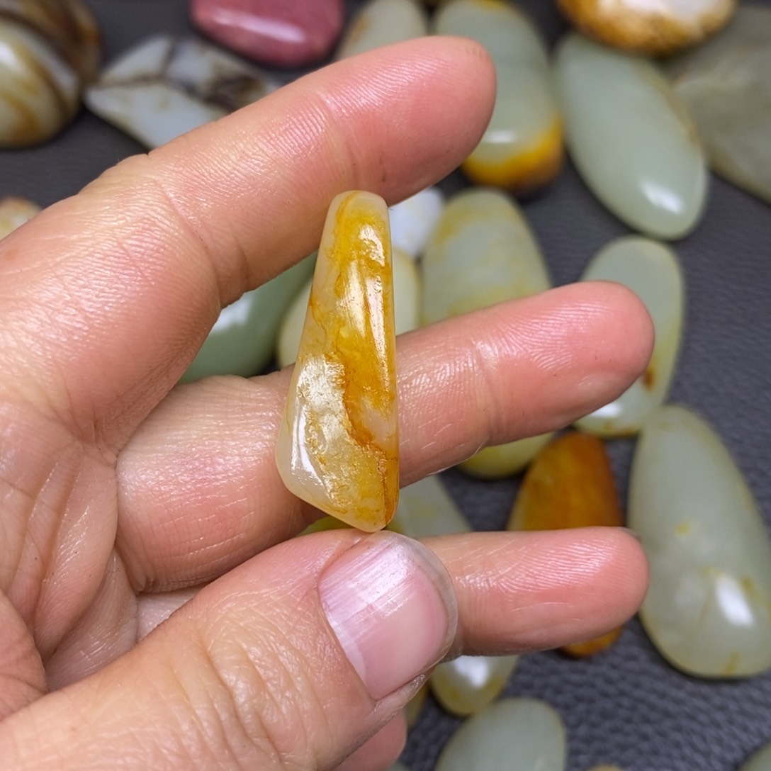 和田玉挂件^_^未镶嵌