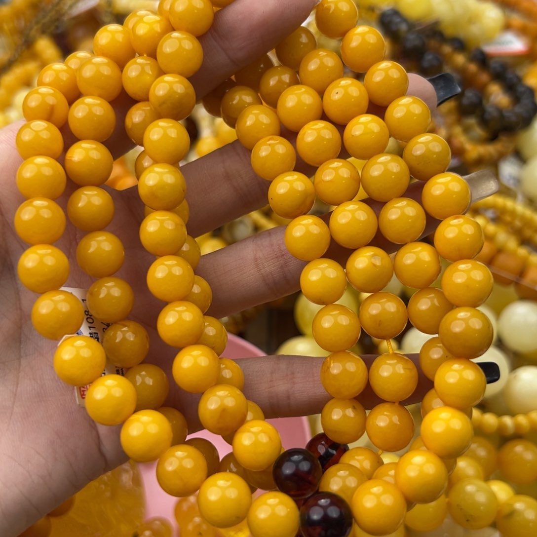 琥珀珠宝奇石未镶嵌