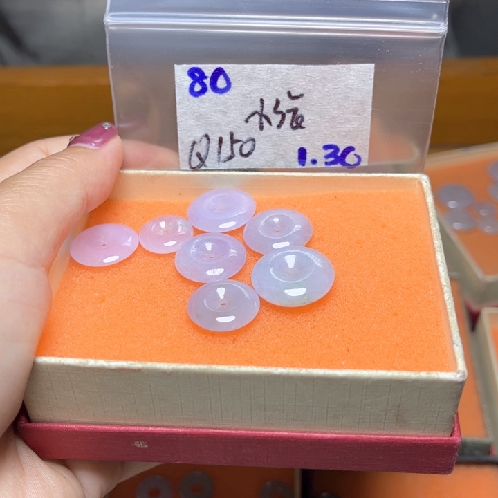 定制翡翠未镶嵌小*不