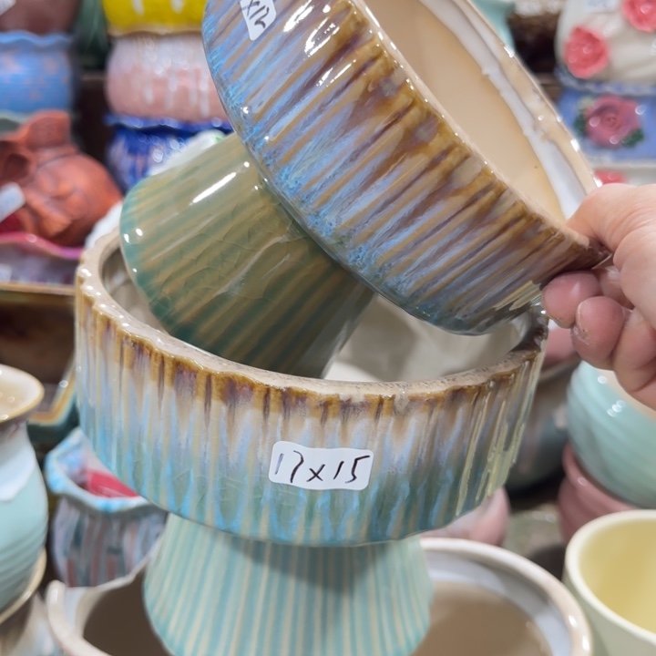 凑9块包邮，有孔，花盆