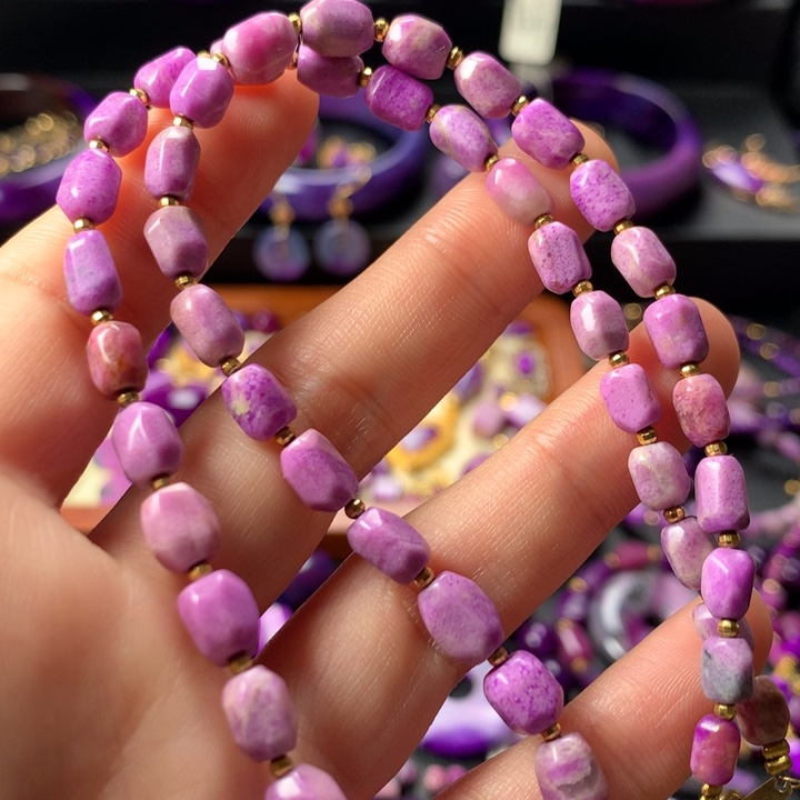 苏纪石（舒俱来）项链18K金镶嵌