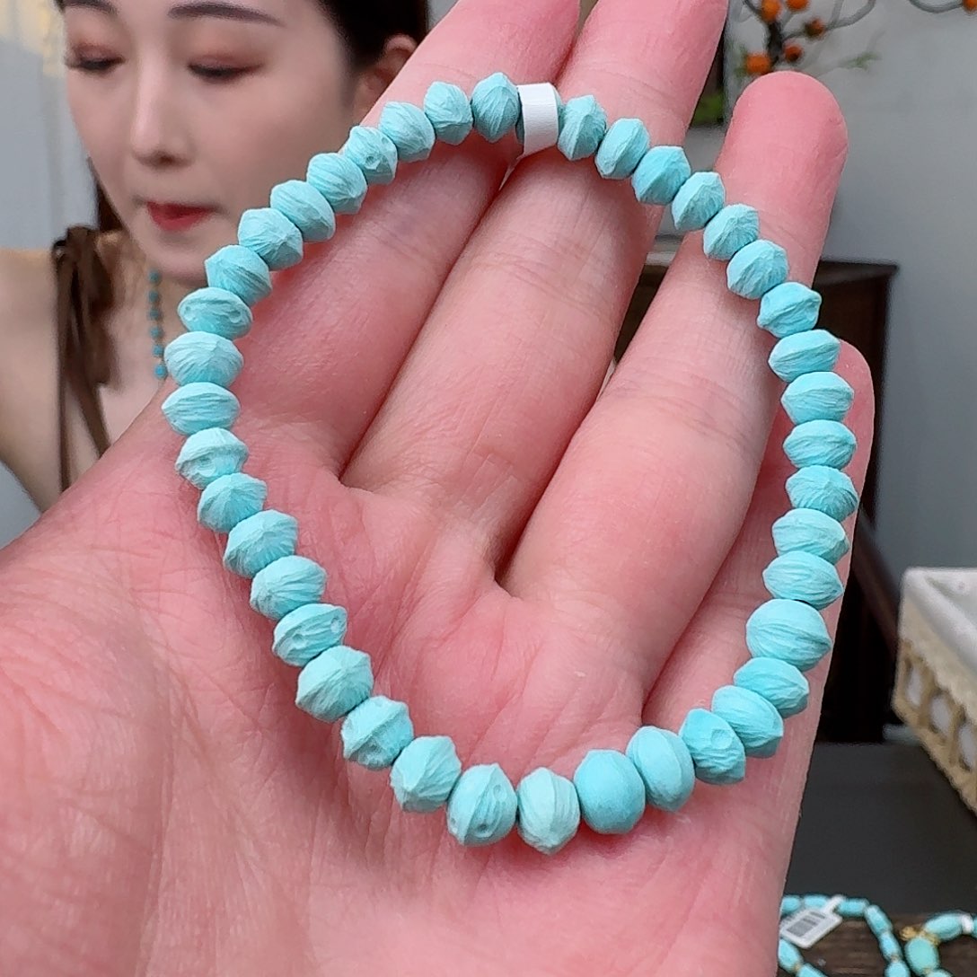 未镶嵌绿松石珠宝奇石