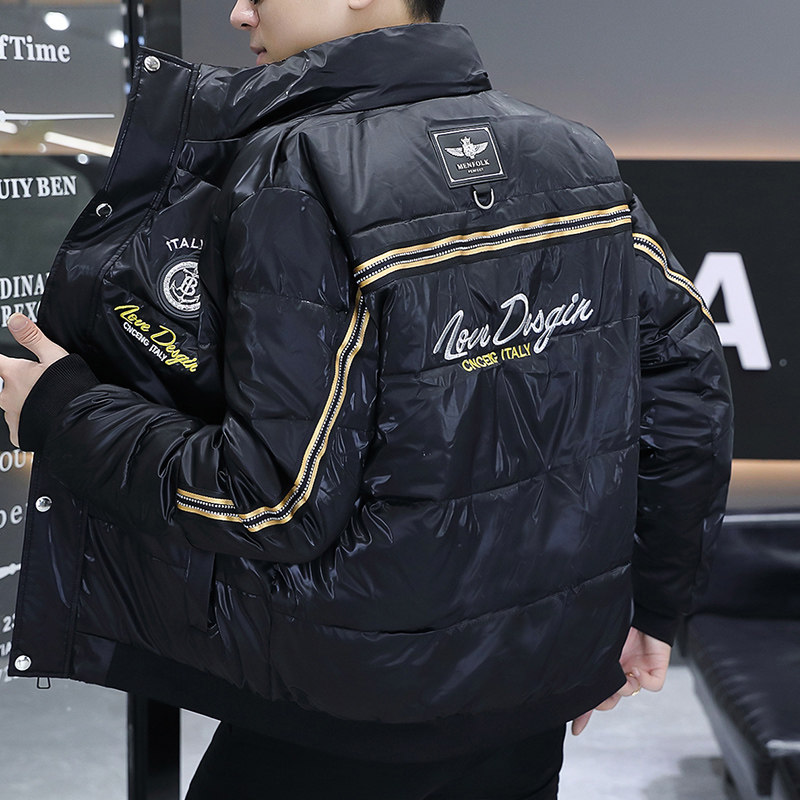 欧洲站冬季新款男士潮流时尚帅气百搭刺绣亮皮防风立领棉衣外套