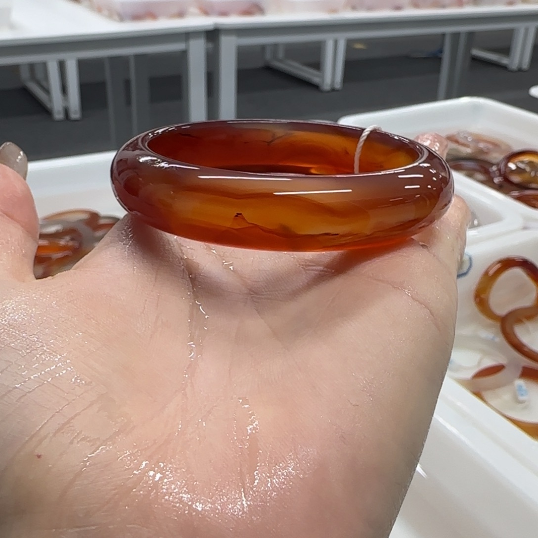 玛瑙/玉髓未镶嵌手镯不退货