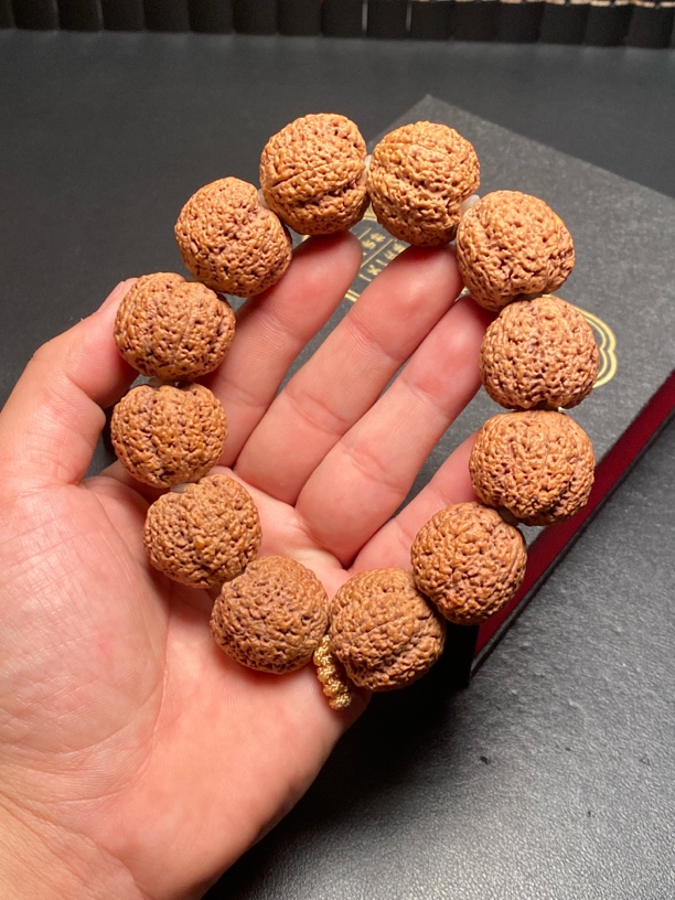 新品发布金刚菩提手串（原皮菠萝蜜）