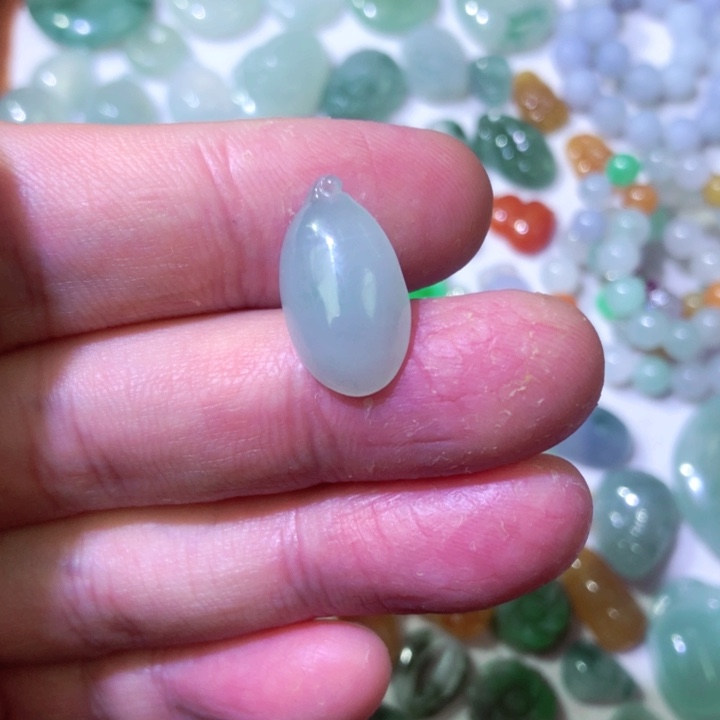 翡翠未镶嵌颈饰天然a货翡翠