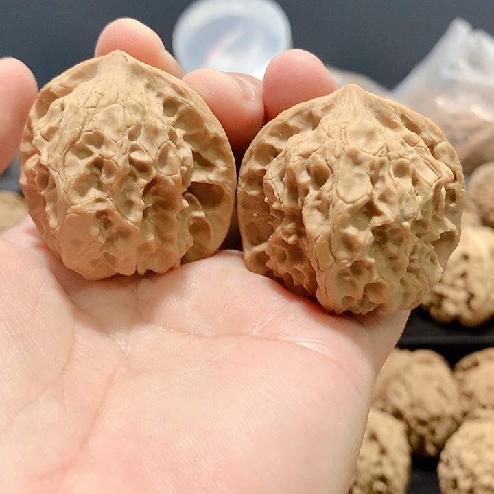 文玩核桃吊坠40白蛇修尖