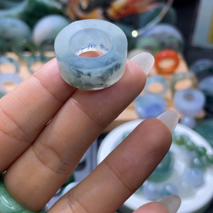 定制翡翠未镶嵌天然翡翠3-10圈