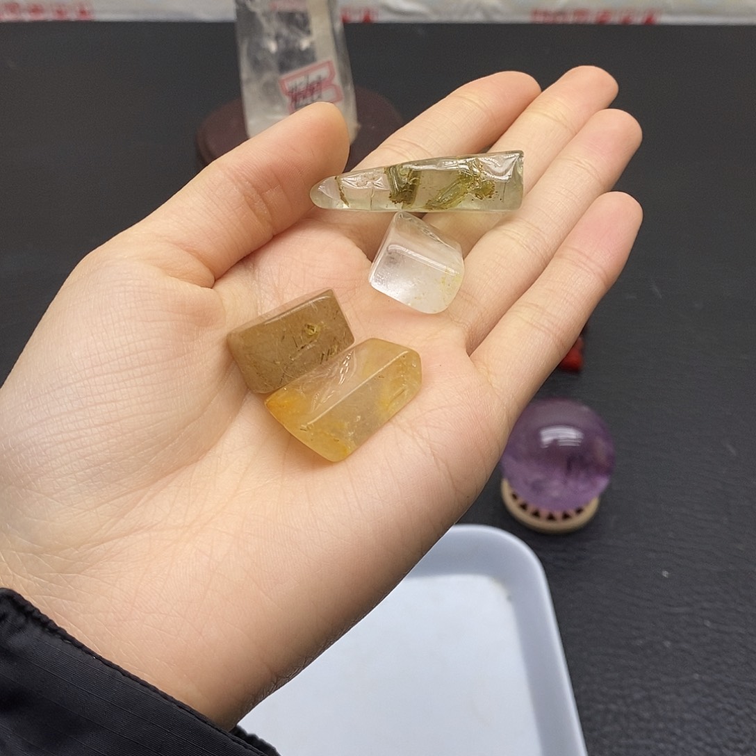 未镶嵌水晶珠宝半成品245水晶石