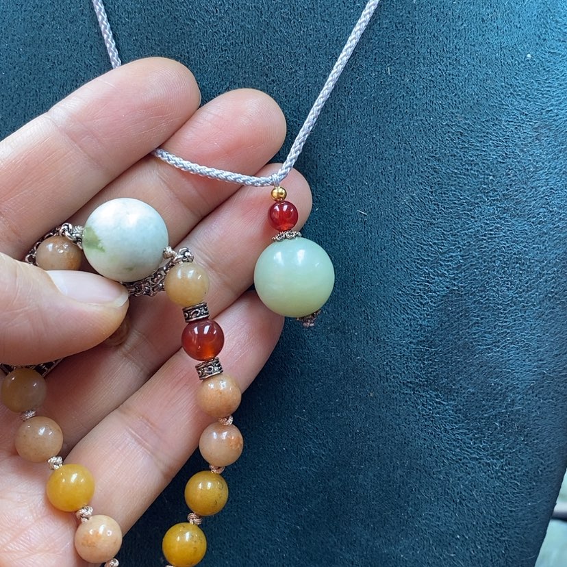 【闪购商品】蛇纹石玉吊坠，手牌未镶嵌