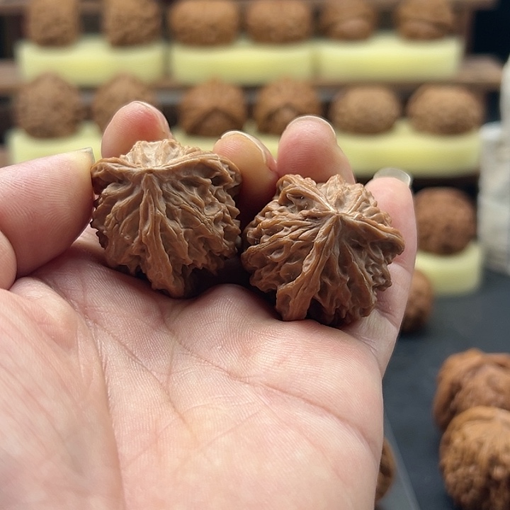 【闪购商品】把件文玩核桃熊*?盘山三棱