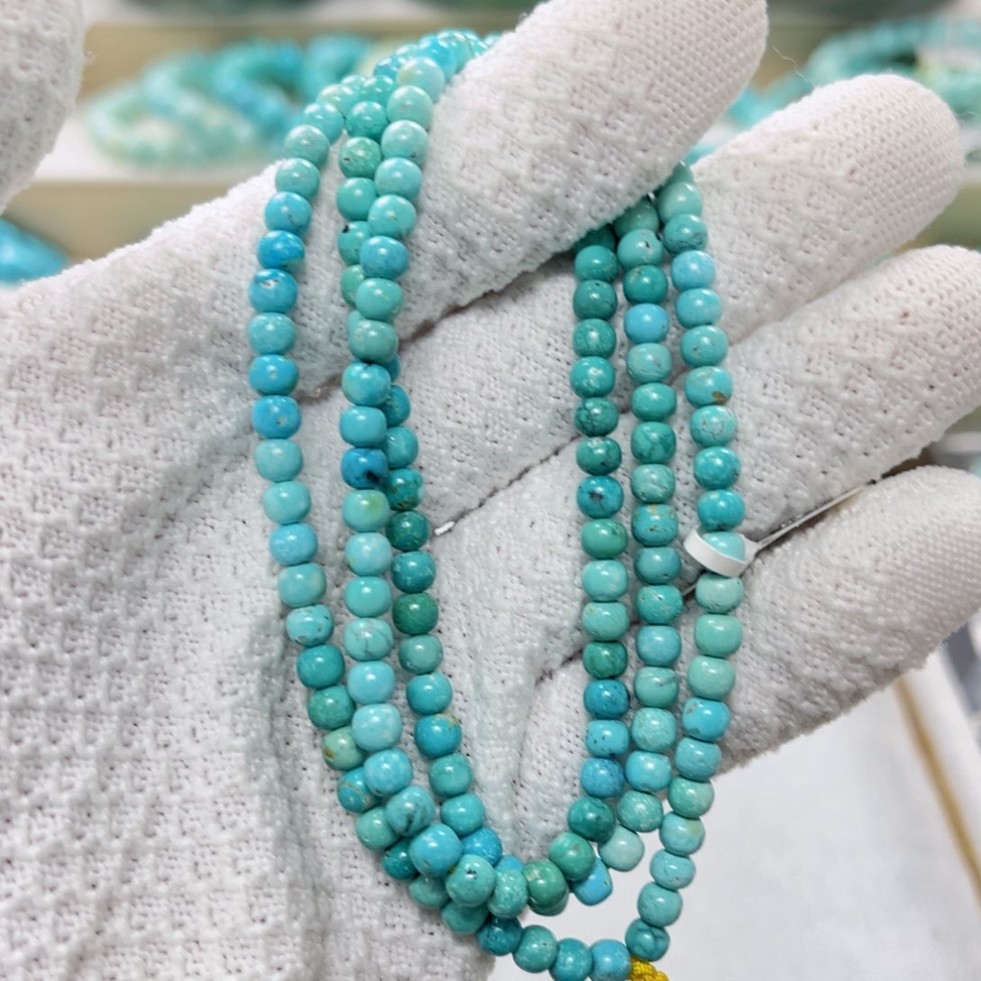 绿松石绿松石未镶嵌