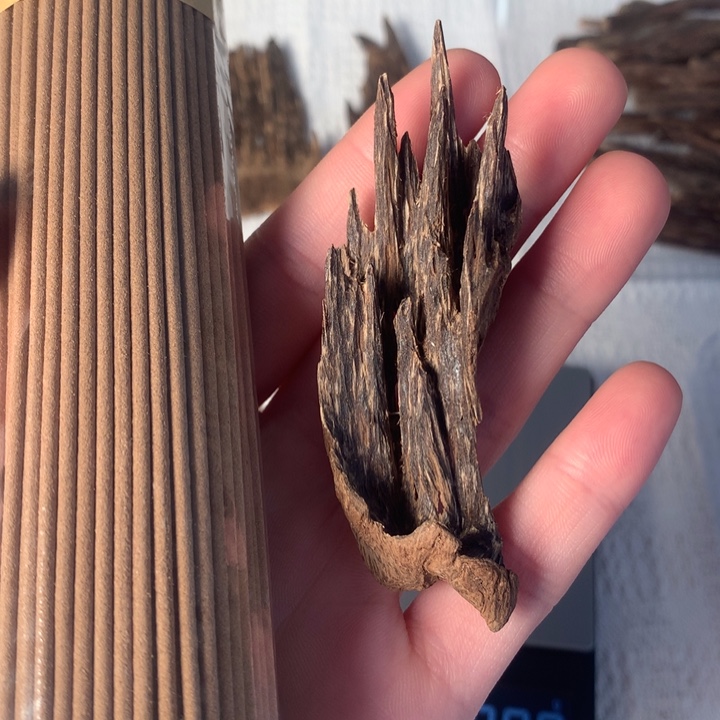 x*x金三角沉水熏香料5.54g