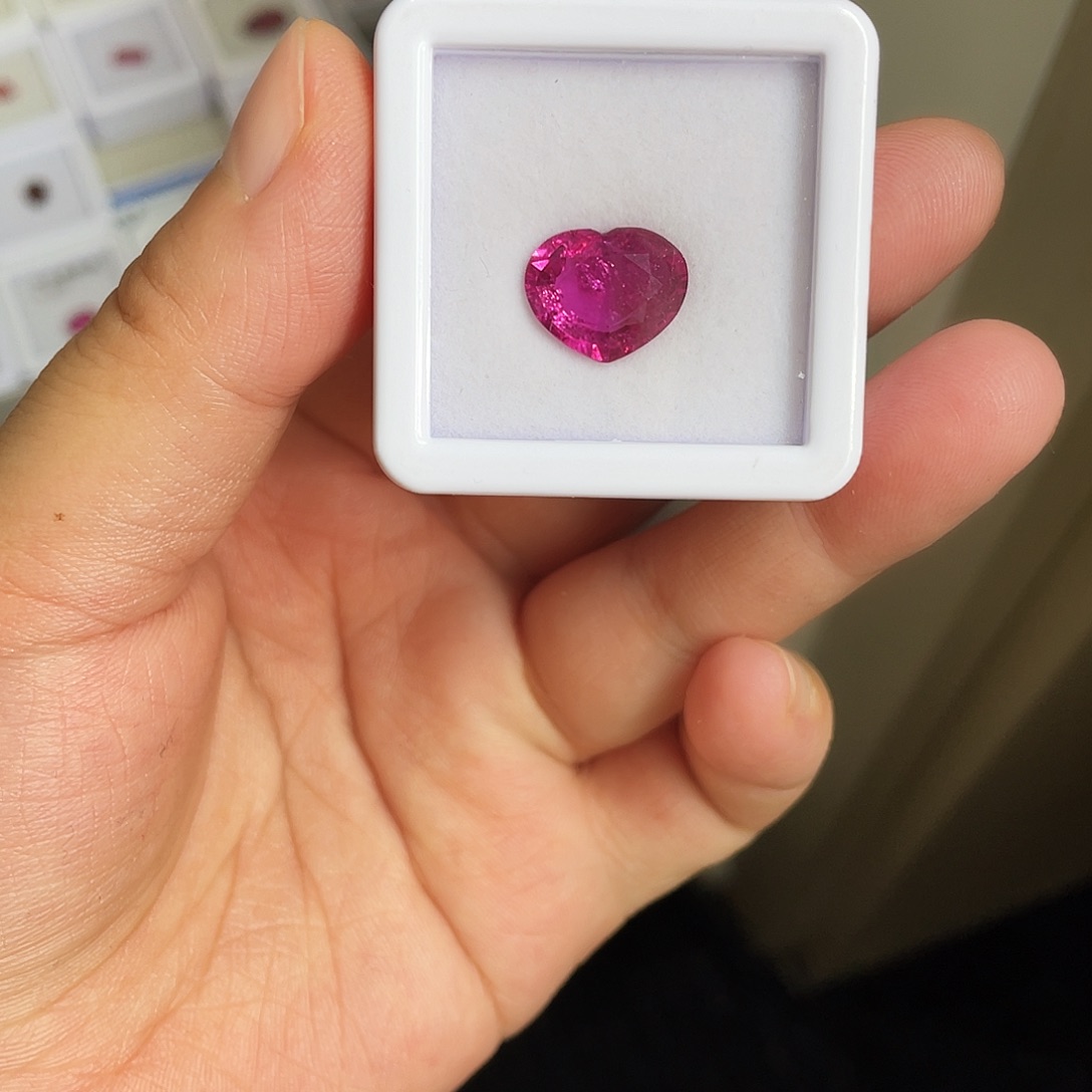 裸石未镶嵌碧玺5.425ct