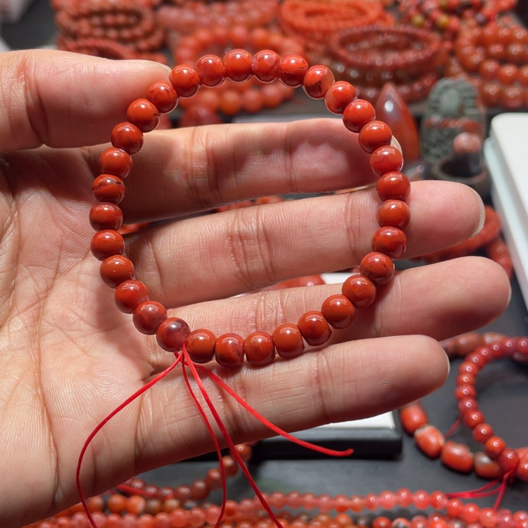 南红玛瑙手链未镶嵌
