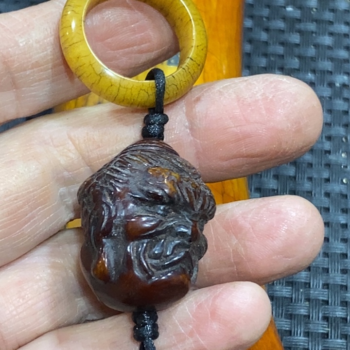 滴血莲花菩提吊坠