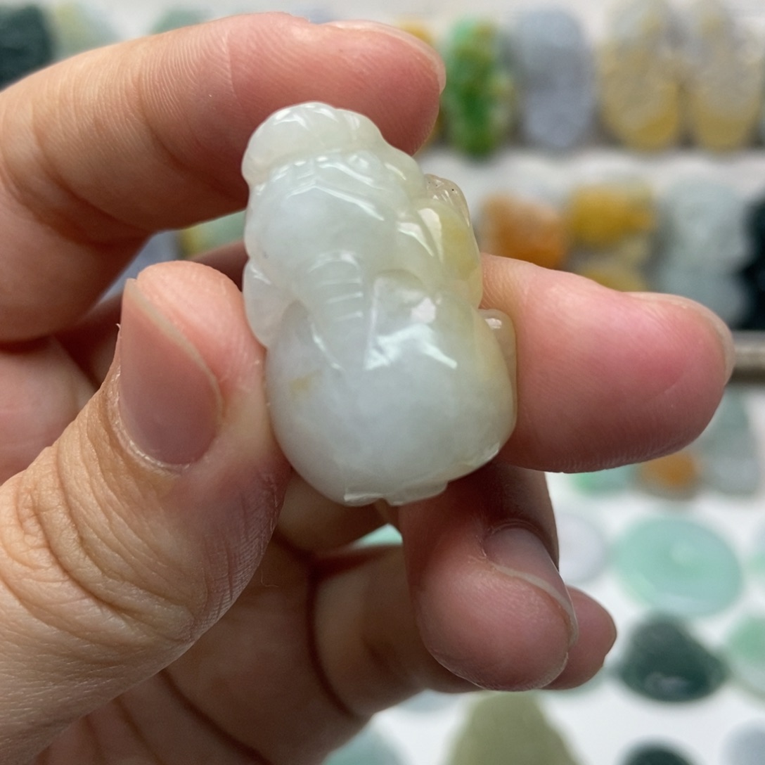 翡翠未镶嵌毛衣链