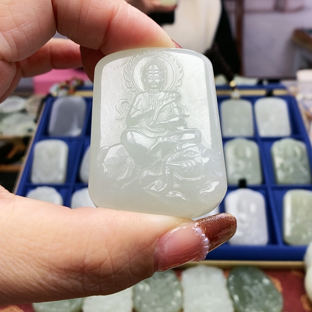 【闪购商品】和田玉颈饰未镶嵌未**来