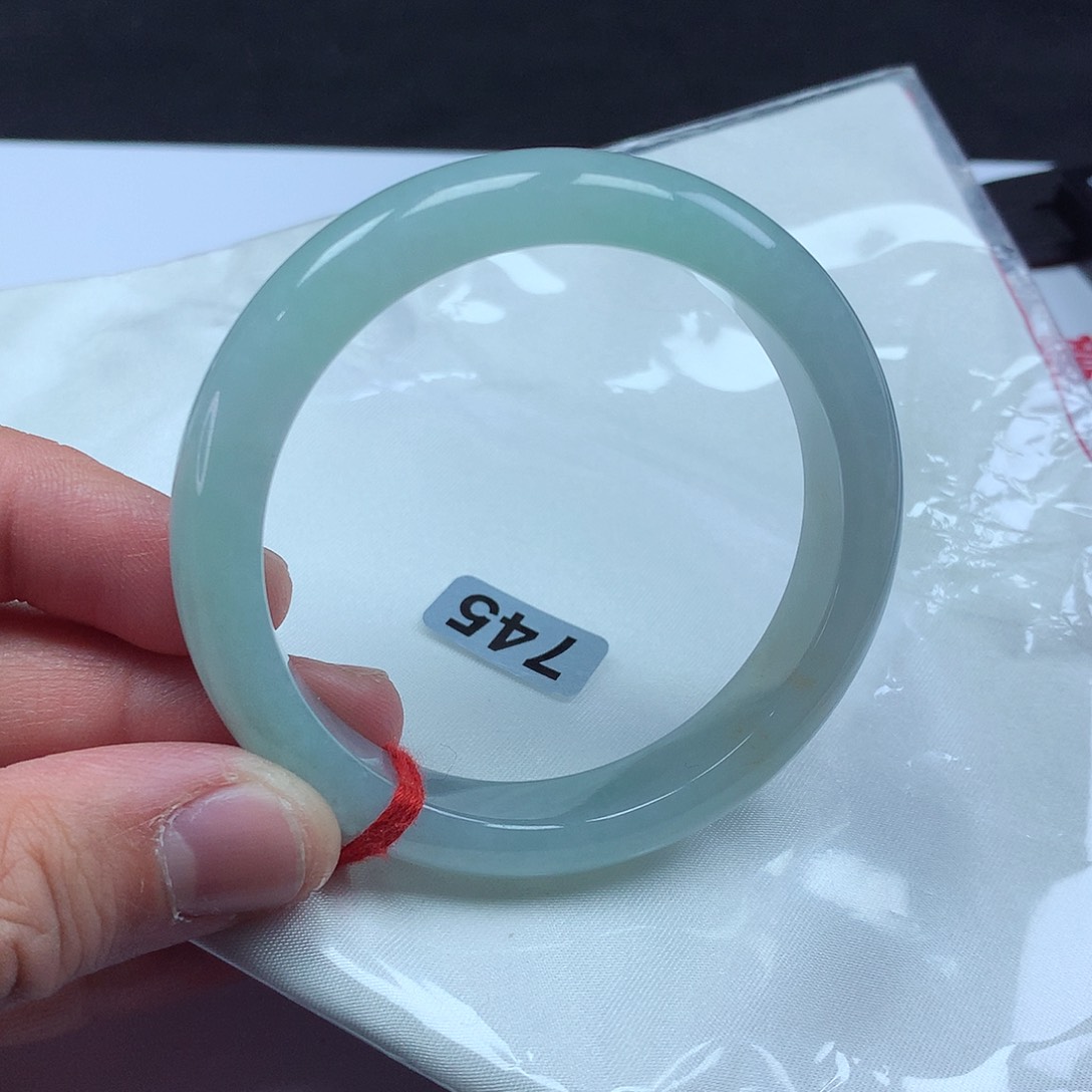 翡翠手镯未镶嵌53正圈