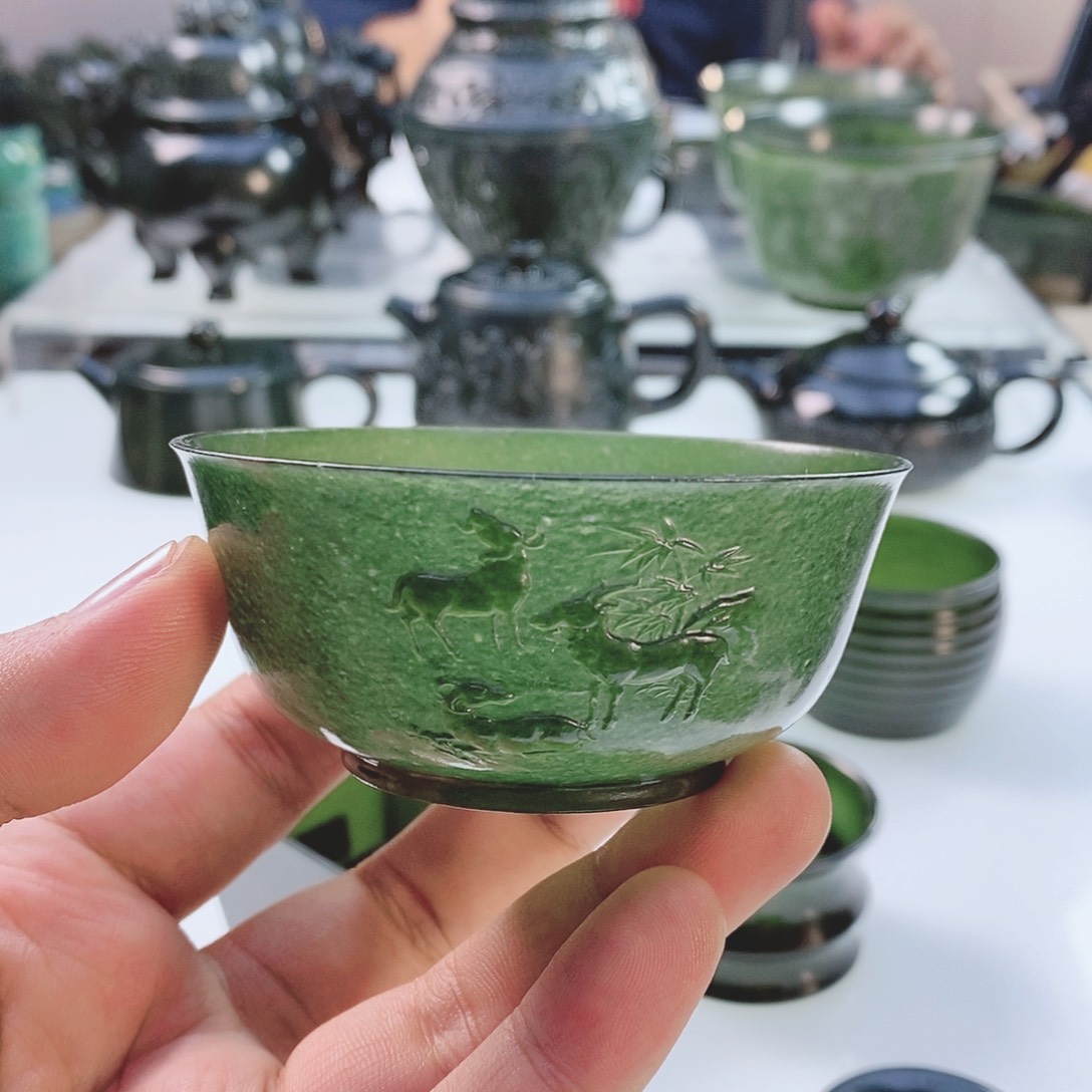 和田玉（青玉）把件未镶嵌微瑕