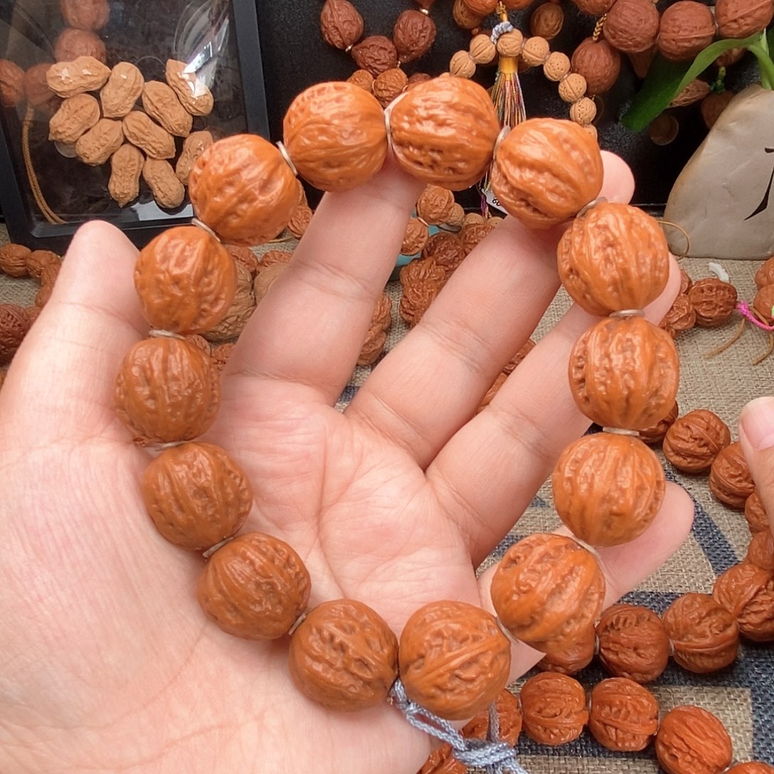 文玩核桃手串京八棱手串
