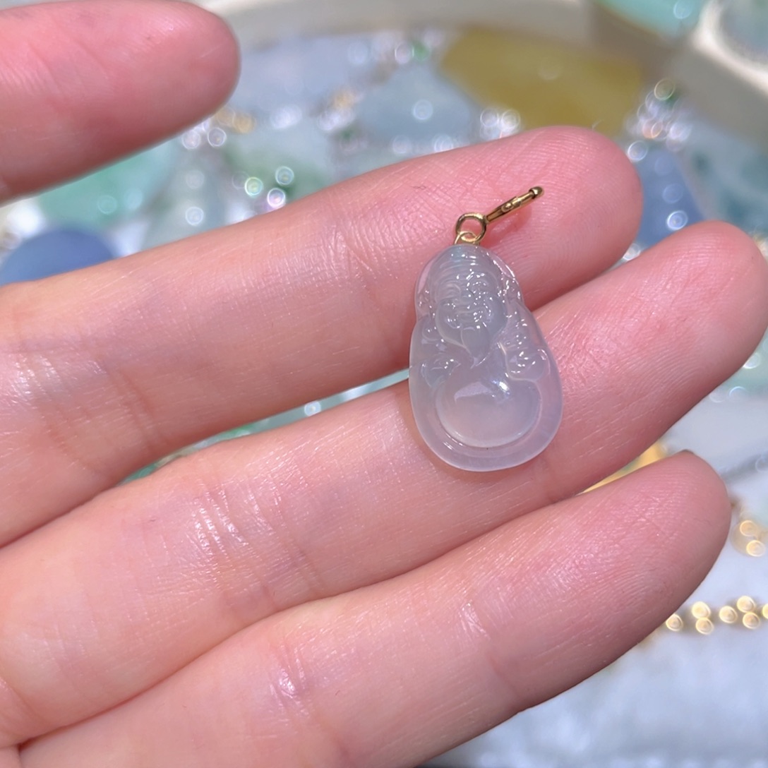 翡翠颈饰18K金镶嵌翡翠