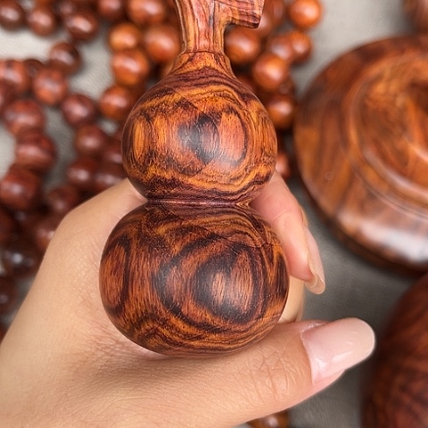 黄花梨/降香黄檀把件海南黄花梨