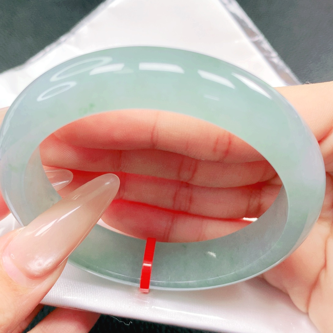 翡翠未镶嵌手镯57