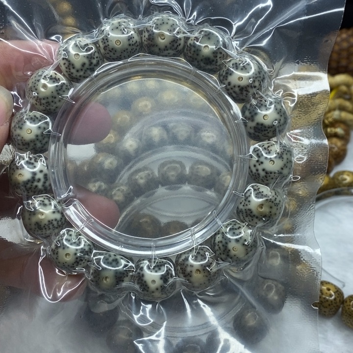 星月菩提手串何*可14月留白针尖星