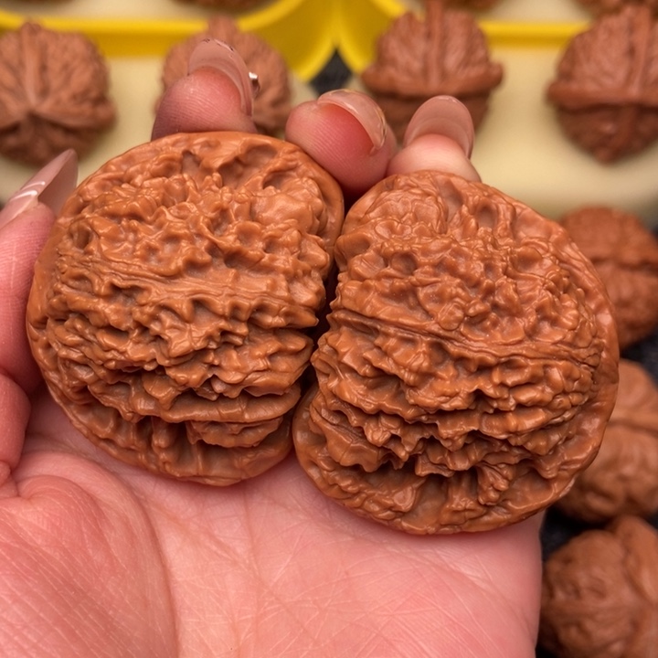 文玩核桃把件好****?47南疆毕业