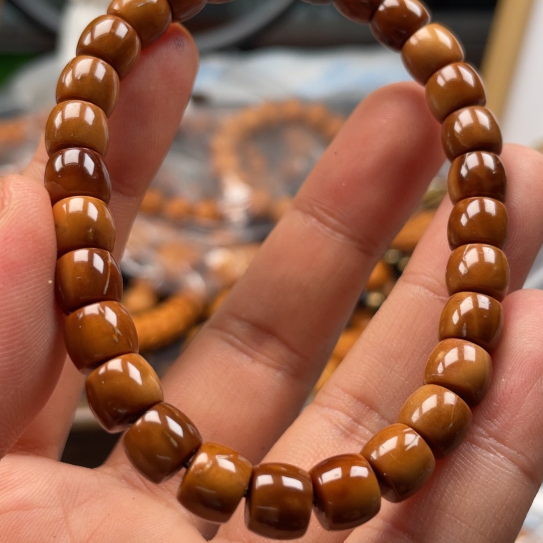 猴头核桃吊坠嗯、