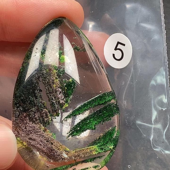 小***嗡颈饰水晶未镶嵌天然