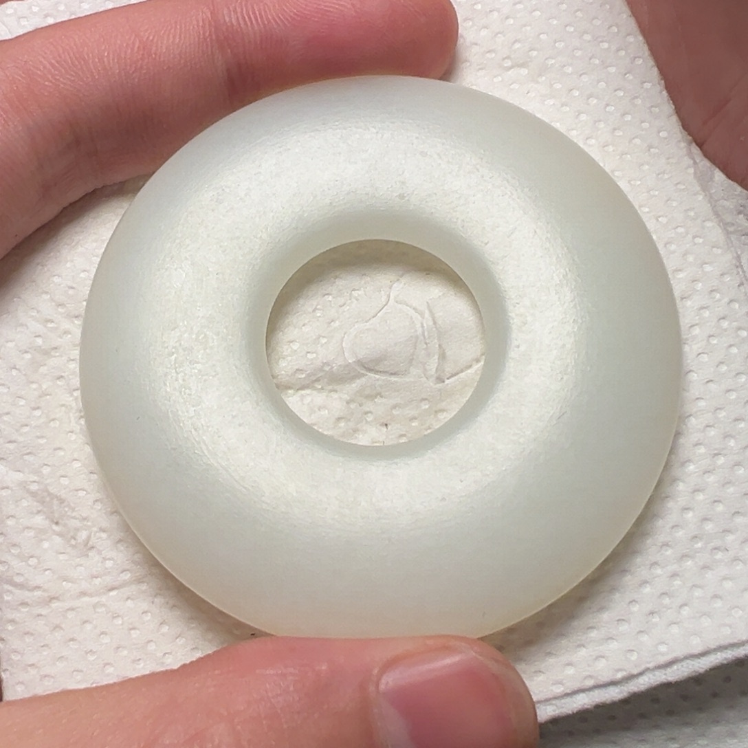 老***潘和田玉未镶嵌挂件