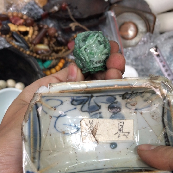 陶瓷孤品单件车里拍