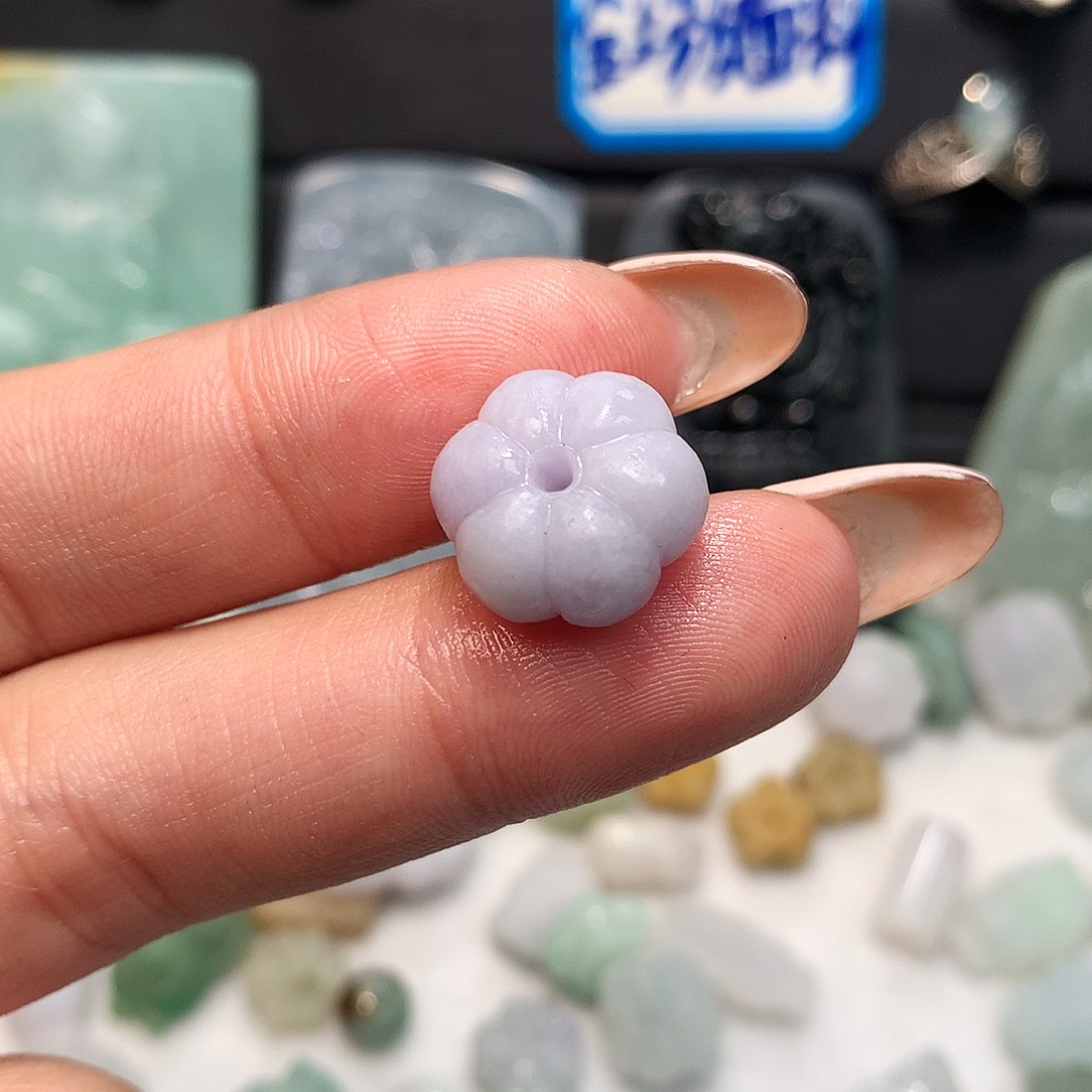 翡翠未镶嵌颈饰毛货紫罗兰南瓜