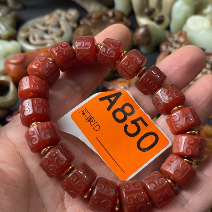 玛瑙/玉髓颈饰合金