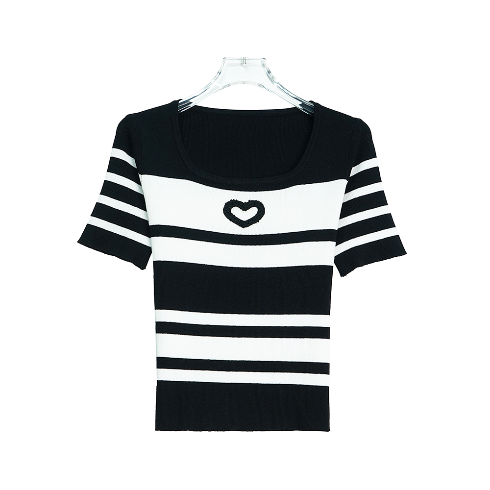 D3414【新款】时尚设计感爱心方领黑色条纹短袖T恤Z