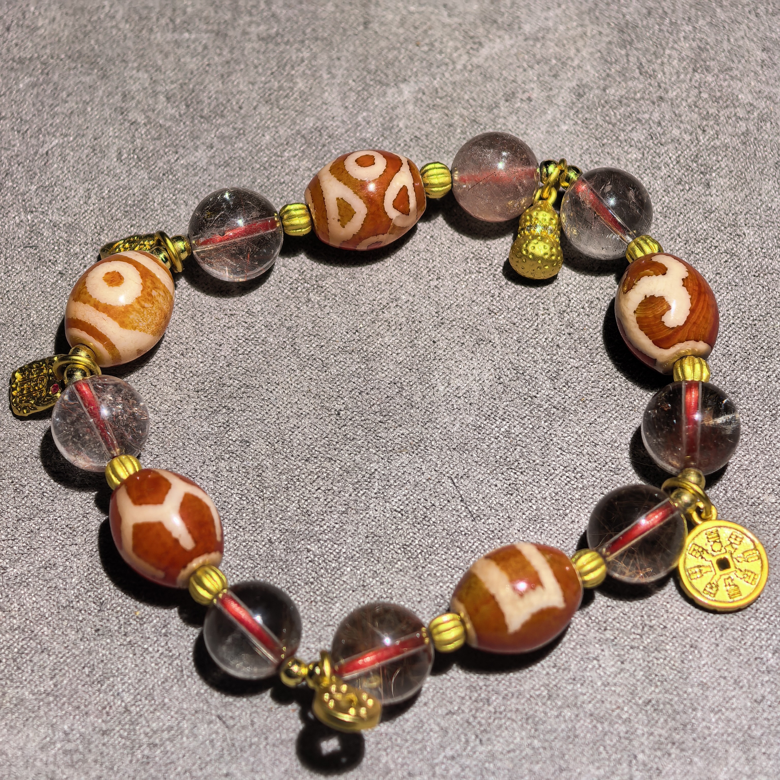 设计款水晶天珠手串