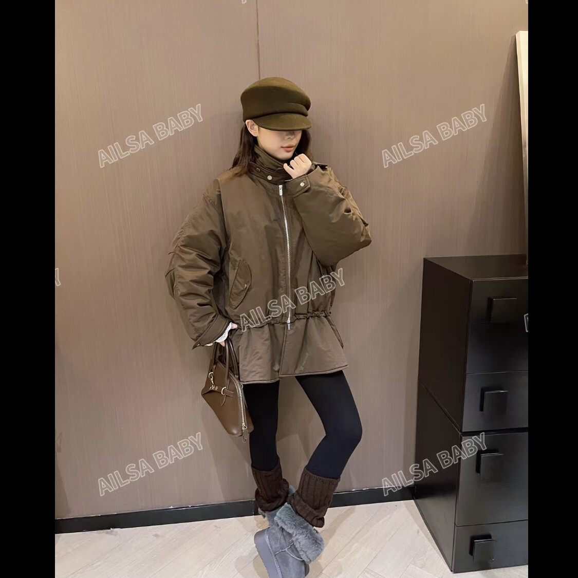 【AILSA BABY】欧货立领带扣收腰显廋设计款羽绒外套/110401A