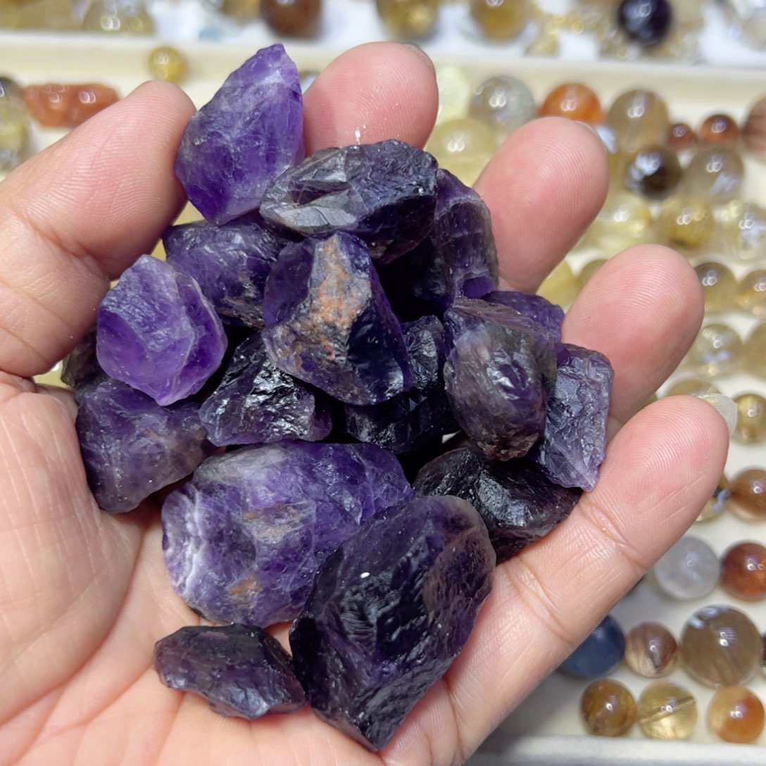 水晶颈饰未镶嵌天然200克