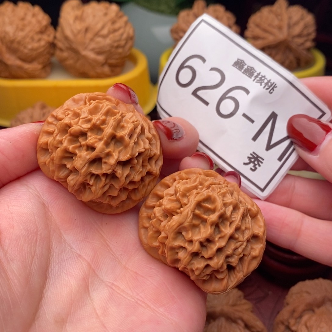 文玩核桃把件秦呢39