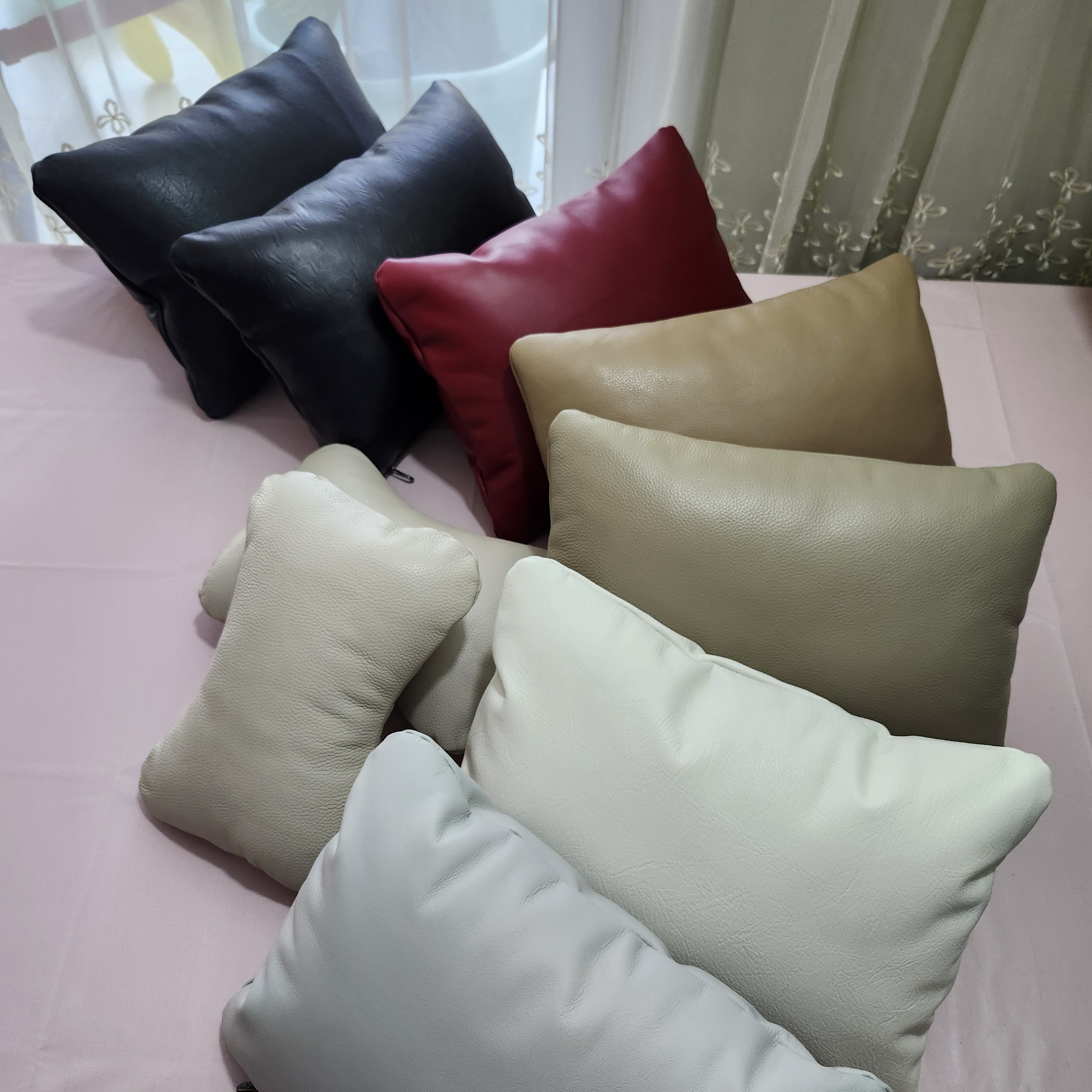 车载皮革头枕 腰靠 汽车护颈枕 车内枕头 靠墊 办公室午休枕