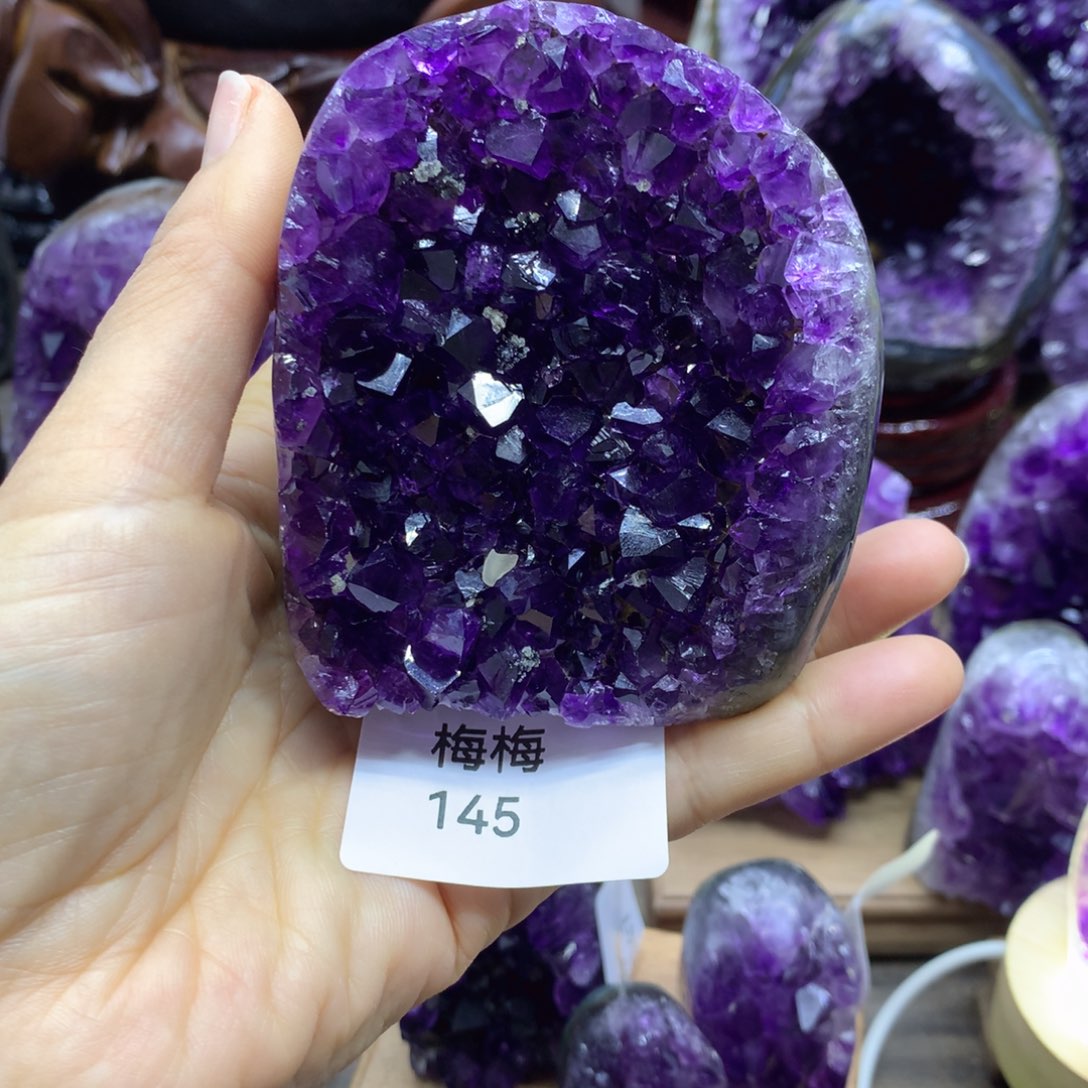 紫晶大型摆件（非配饰）未镶嵌