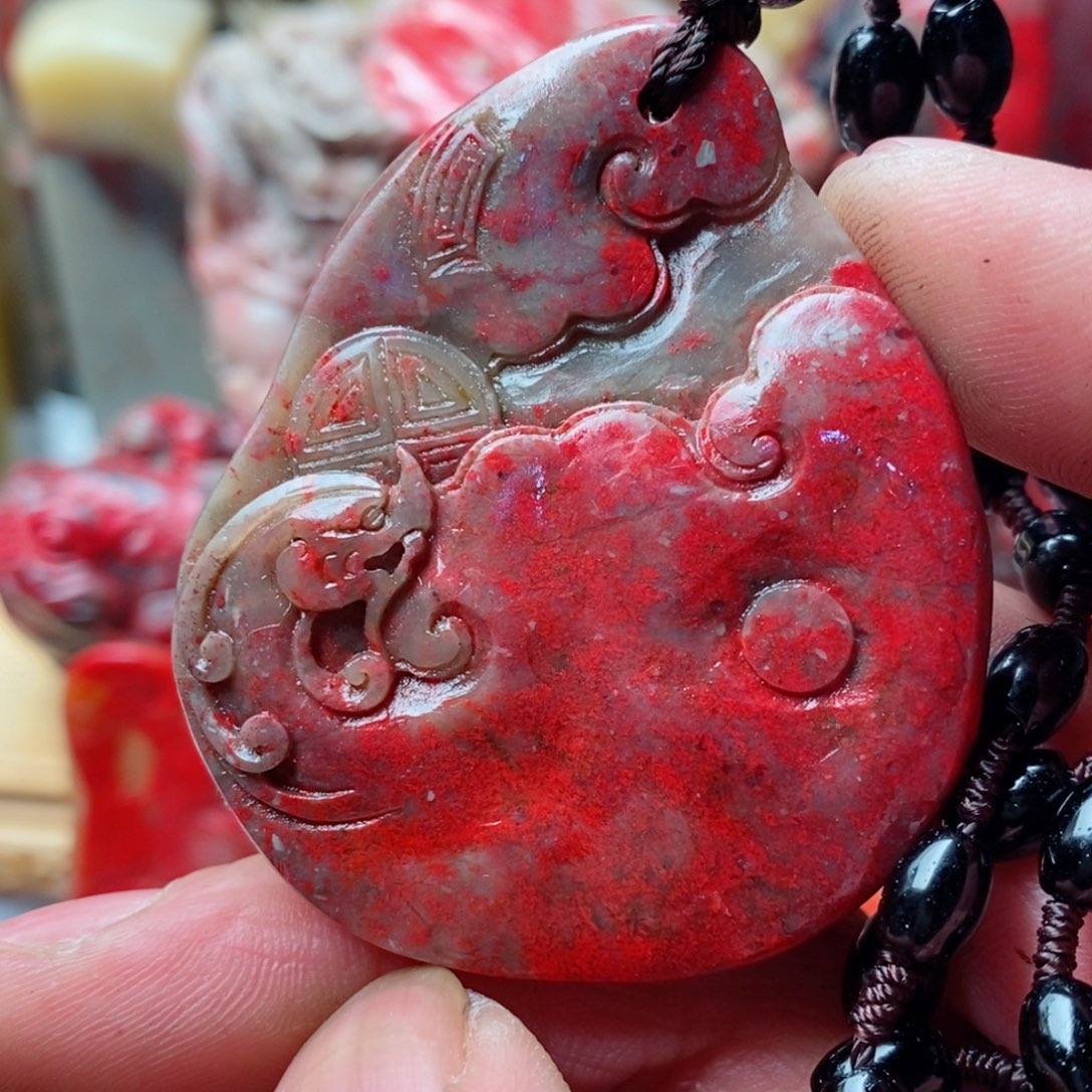 昌化鸡血石昌化鸡血石挂件