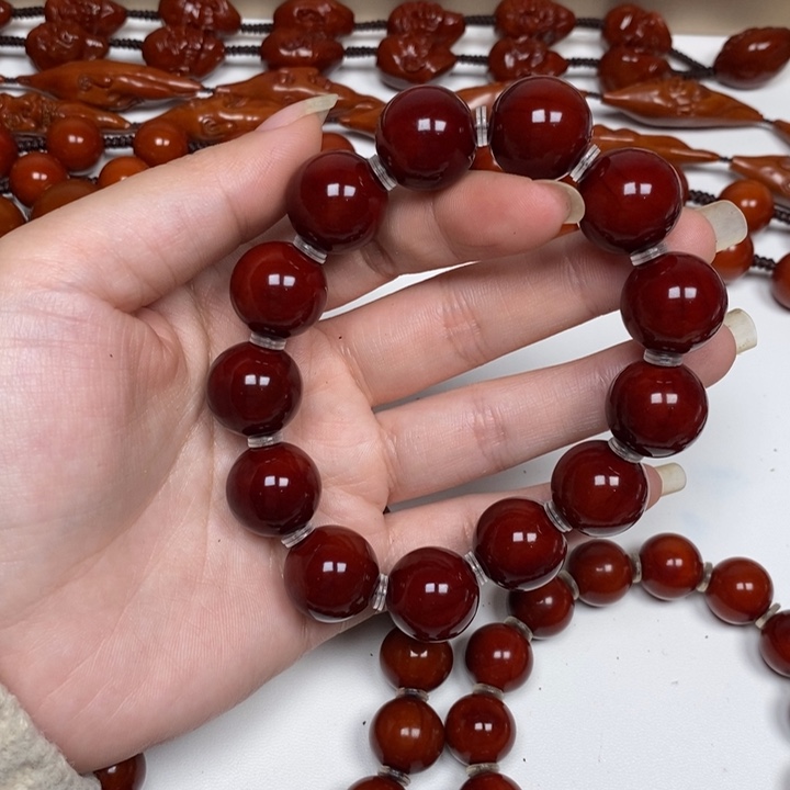 不***谁橄榄核雕刻工艺的发展